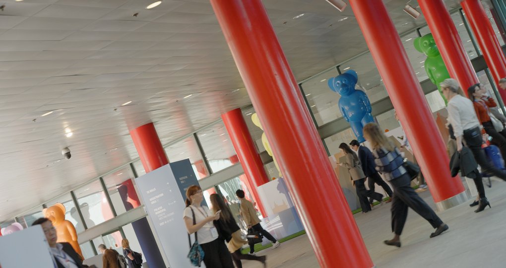 ESMO26_1020x540_013