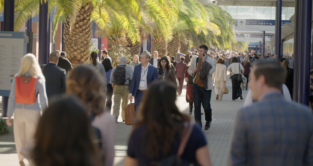 ESMO26_1020x540_08