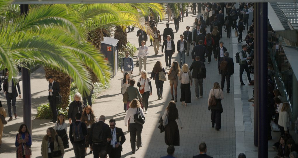 ESMO26_1020x540_09