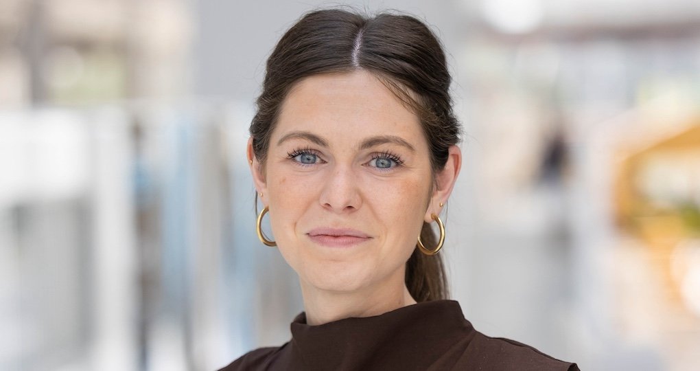 Smit, 2025